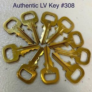 💯 Auth LV Spare Key #308